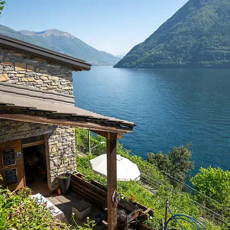 Le Dimore Center - Near Lake, Train And Bus Stations