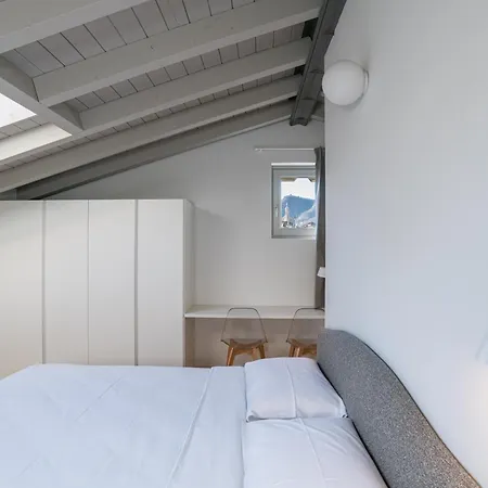 Lejlighedshotel Le Dimore - Center - Boutique Near Lake, Train And Bus Stations